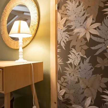 Apartment Alma - - Siena